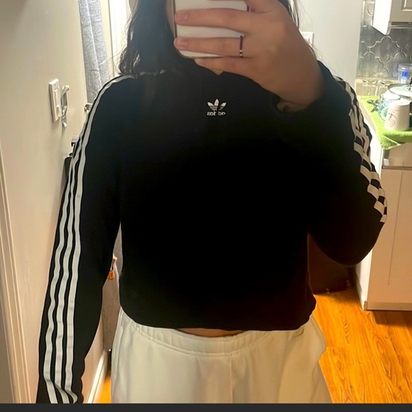 adidas Tops - Adidas cropped hoodie